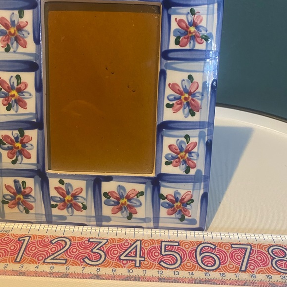 J. Duban Ceramic Hand Painted 3.5”x5” Photo Frame - Picture 6 of 8